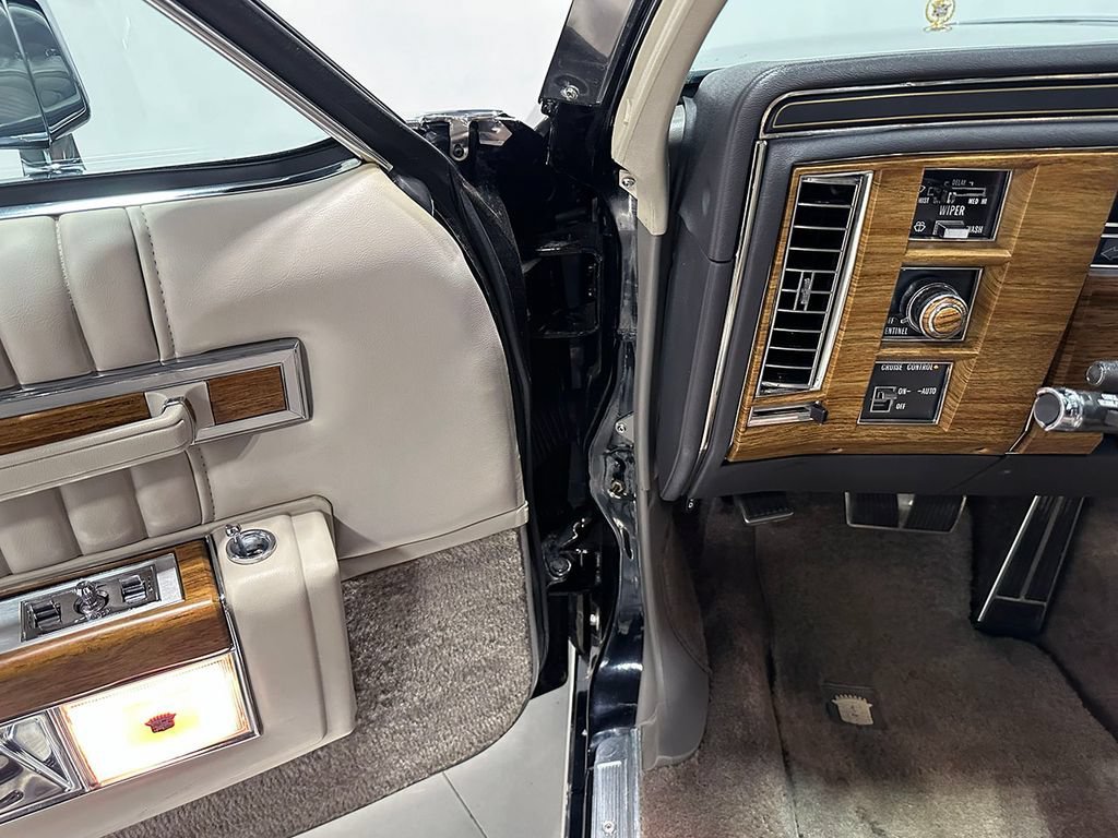 Used 1984 Black Cadillac NA image 68