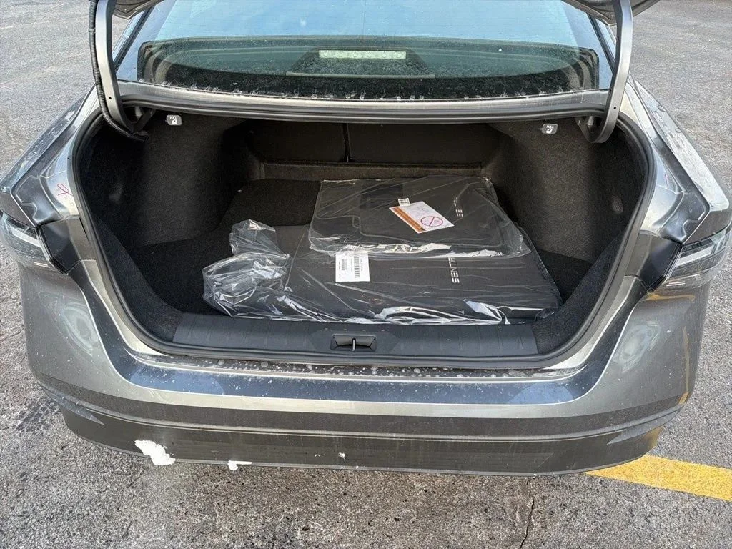 Used 2026 Gray Nissan S image 21