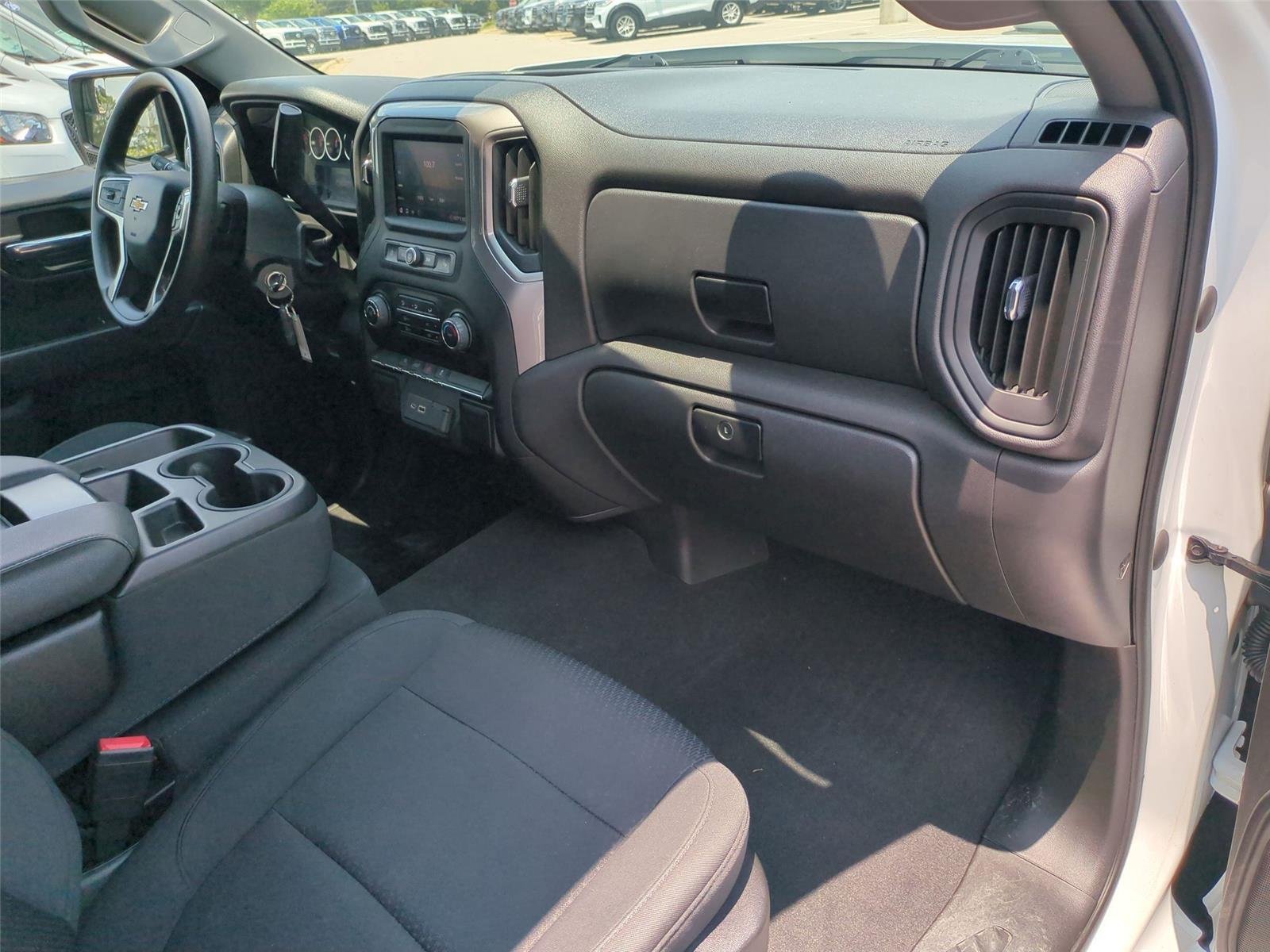 Used 2022 Summit White Chevrolet Custom image 36