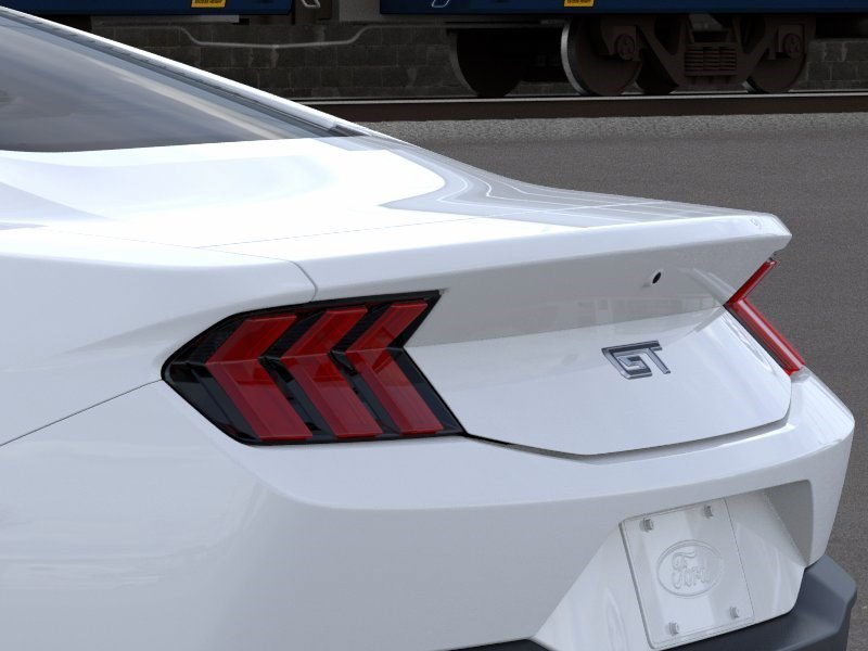 New 2026 Oxford White Ford  image 22
