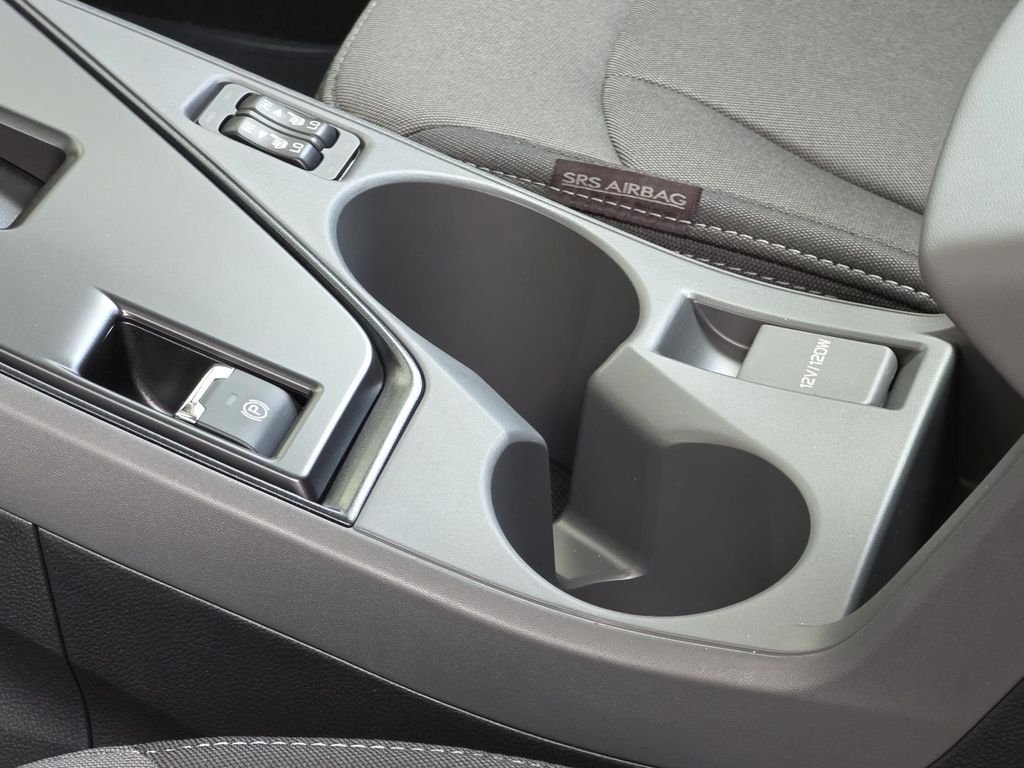 New 2026 CRYSTAL WHITE PEARL Subaru Premium image 24