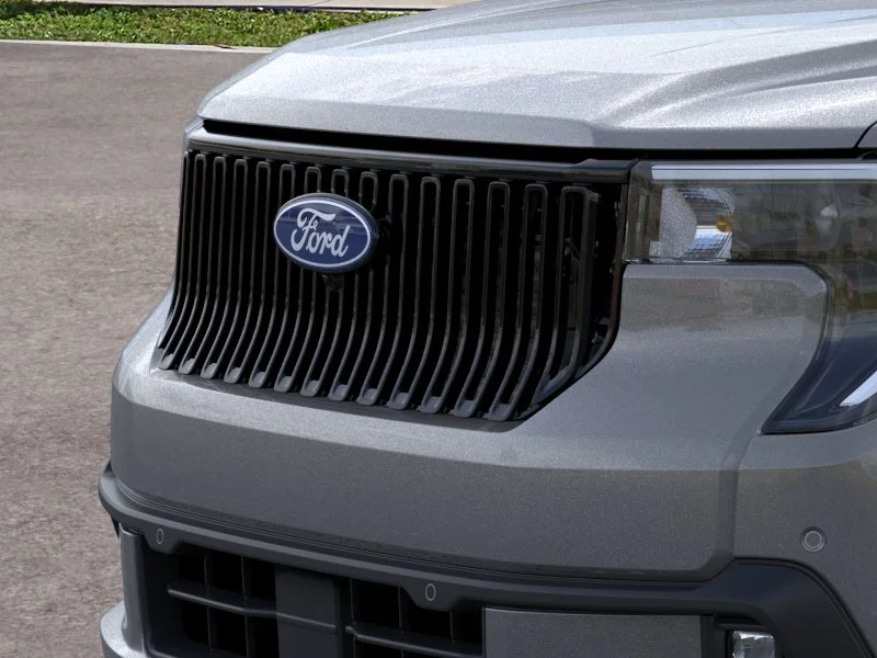 New 2026 Carbonized Gray Metallic Ford Lobo™ image 36