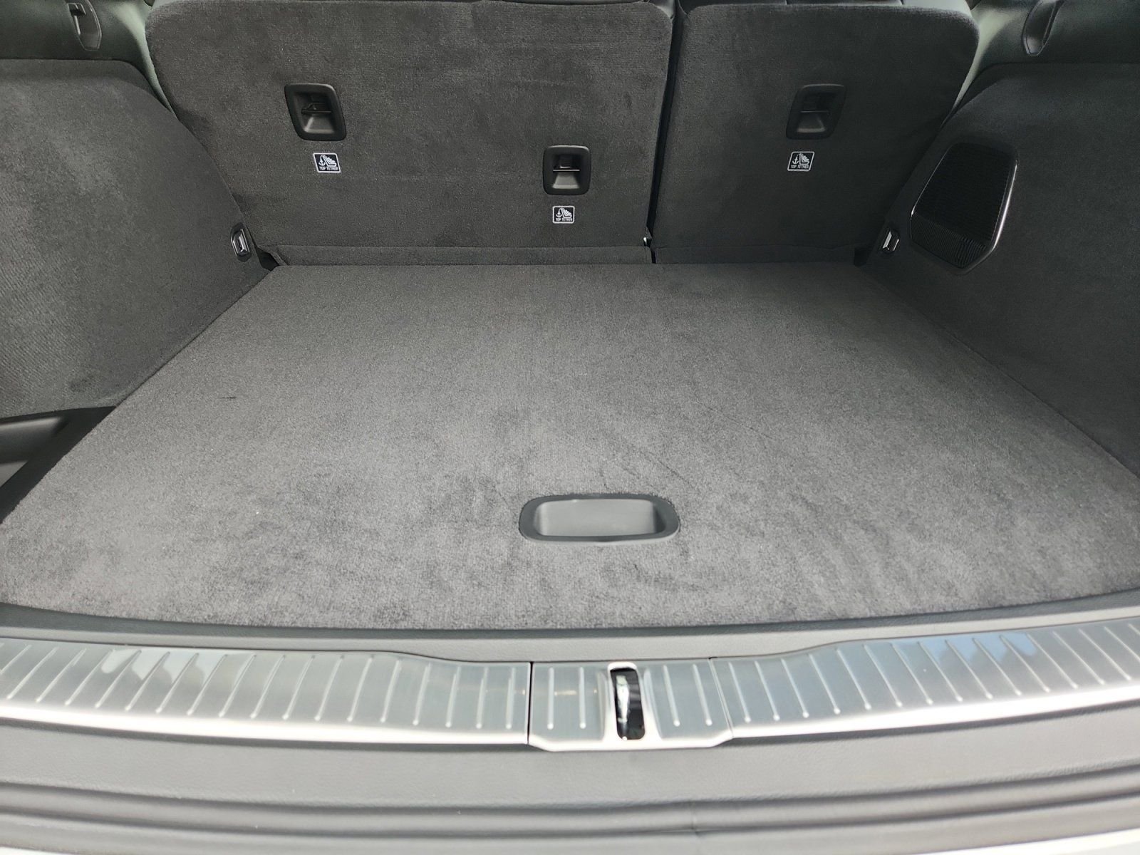 New 2026 Silver Zynith Exterior Paint Jeep Summit image 25