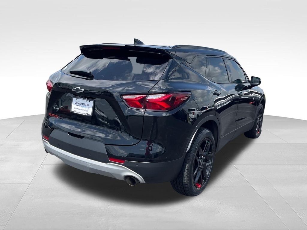 Used 2022 Black Chevrolet LT image 5