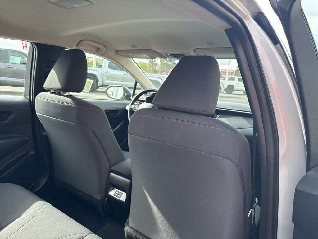 2025 Toyota Corolla LE - Photo 22