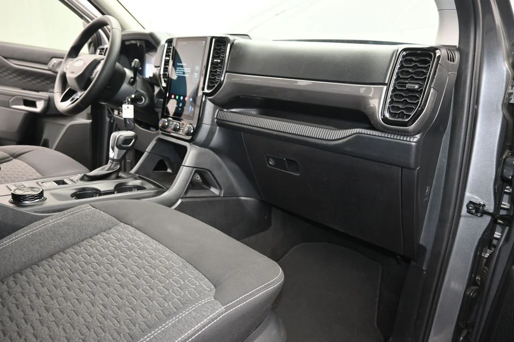 Used 2024 Gray Metallic Ford XLT image 12