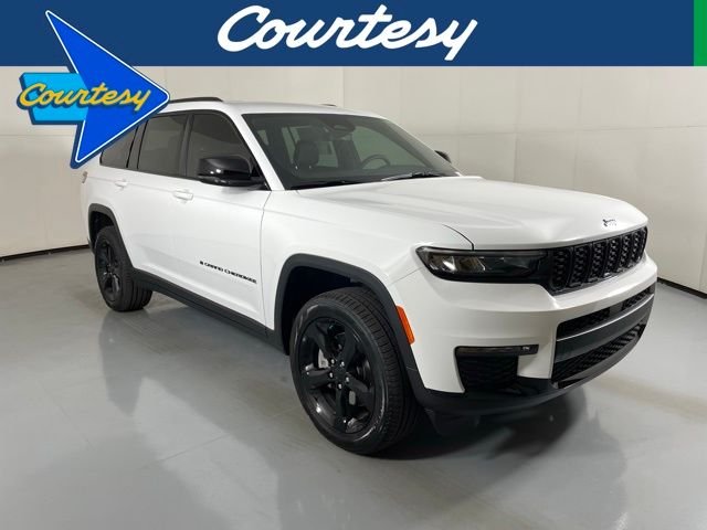 New 2025 Bright White Clear-Coat Exterior Paint Jeep Limited image 1