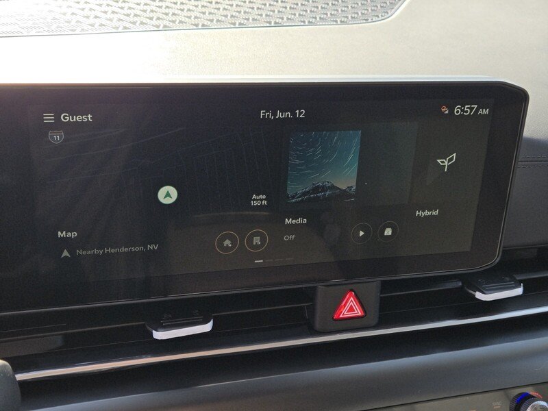 New 2026 Snow White Pearl Kia LXS image 12