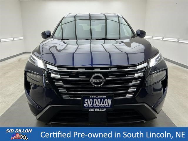 Used 2024 Deep Ocean Blue Pearl Nissan SV image 2