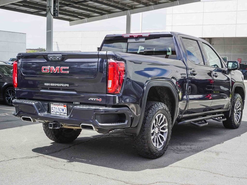 Used 2022 Titanium GMC AT4 image 6