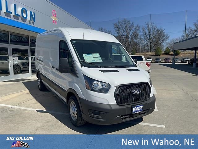 New 2026 Oxford White Ford T-250 148 Med Rf 9150 GVWR AWD image 7