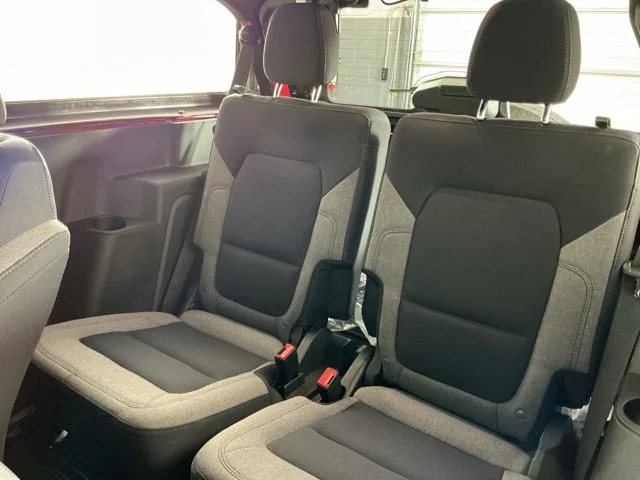 Used 2026 Red Ford Base image 23