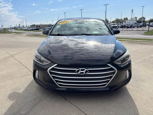 Used 2018 Phantom Black Hyundai Value Edition image 5