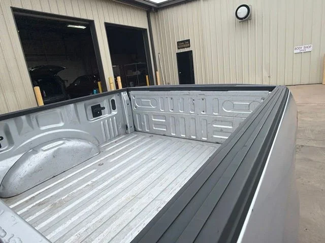 Used 2015 Silver Ford XLT image 11