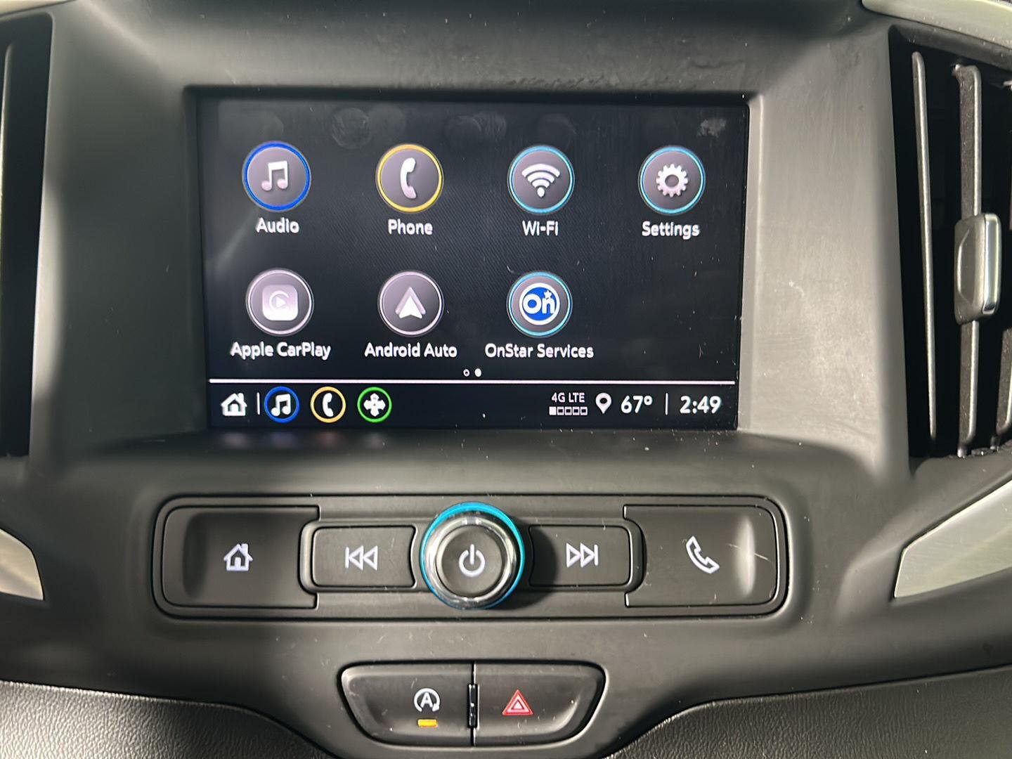 Used 2023 Summit White GMC SLE image 18