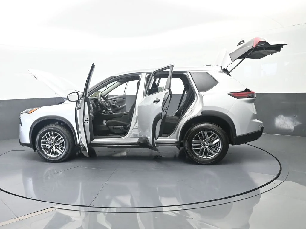 Used 2024 Brilliant Silver Metallic Nissan S image 66