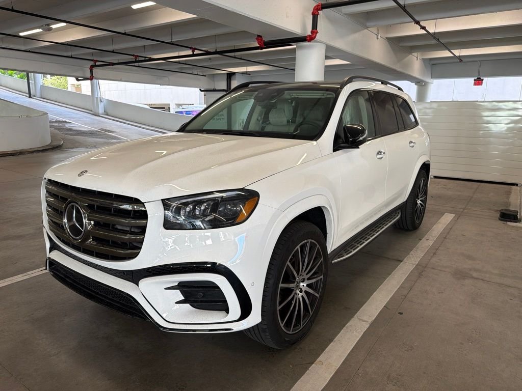 Certified Used 2025 White Mercedes-Benz GLS 580 image 3