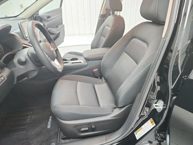 New 2026 Black Nissan 2.5 SV image 19