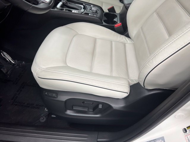 Used 2024 White Mazda 2.5 S Preferred Package MAZADA CERTIFIED image 14