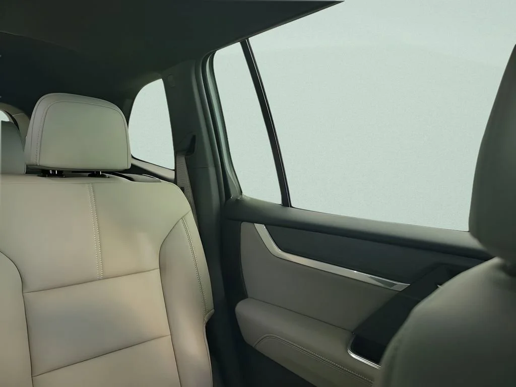 New 2026 Glacier White Tricoat GMC Elevation image 14