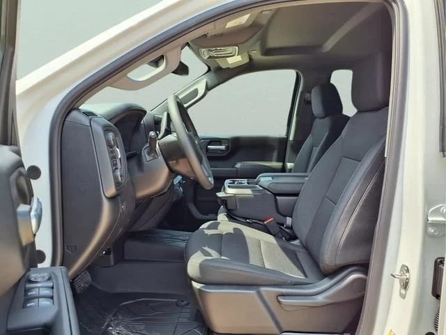 New 2026 Summit White Chevrolet WT image 12