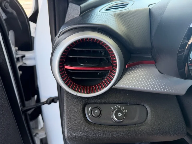 Used 2024 Summit White Chevrolet 1RS image 20
