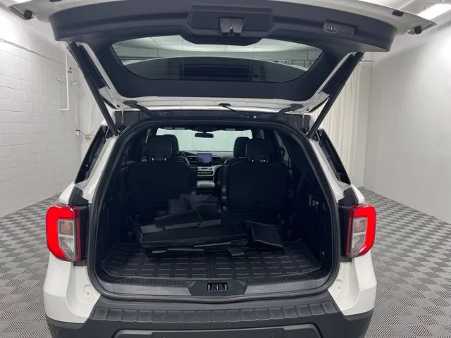 Used 2023 White Ford Timberline image 8