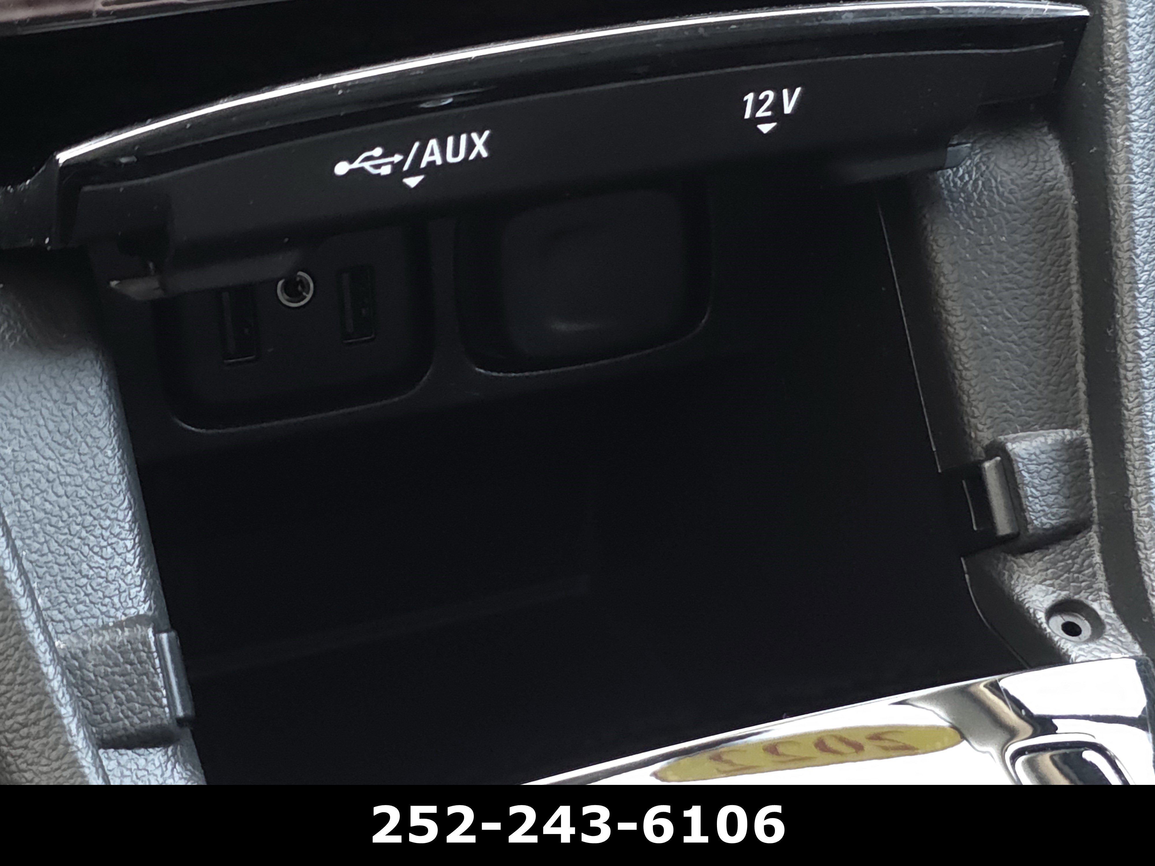 Used 2022 Ebony Twilight Metallic Buick Preferred image 15
