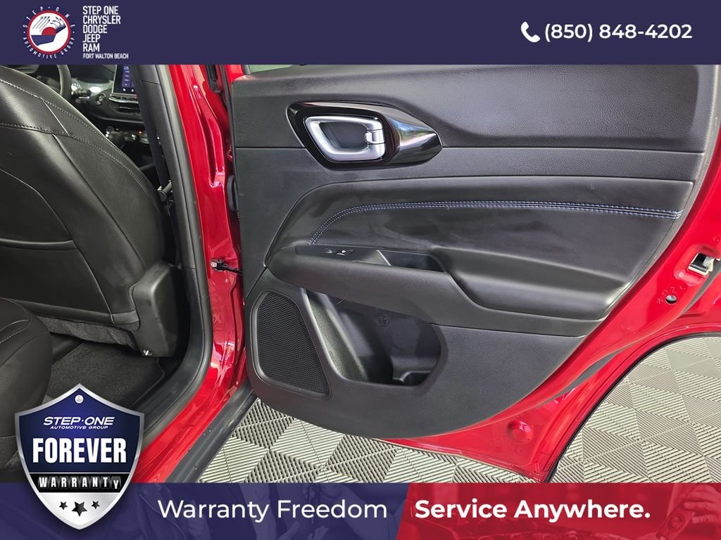 Used 2025 Red Jeep Latitude image 29