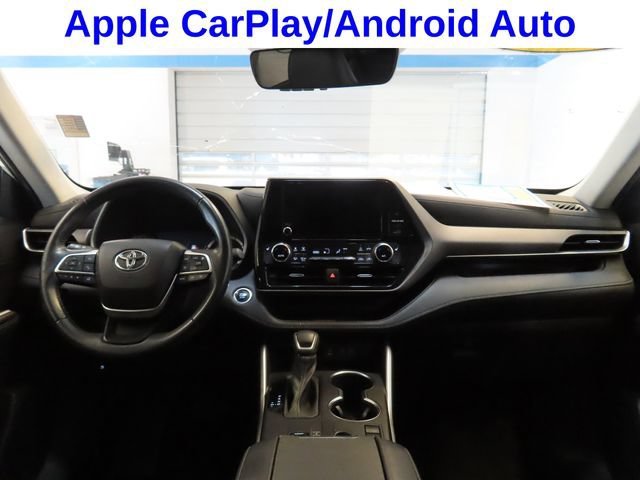 Used 2023 White Toyota XLE image 8