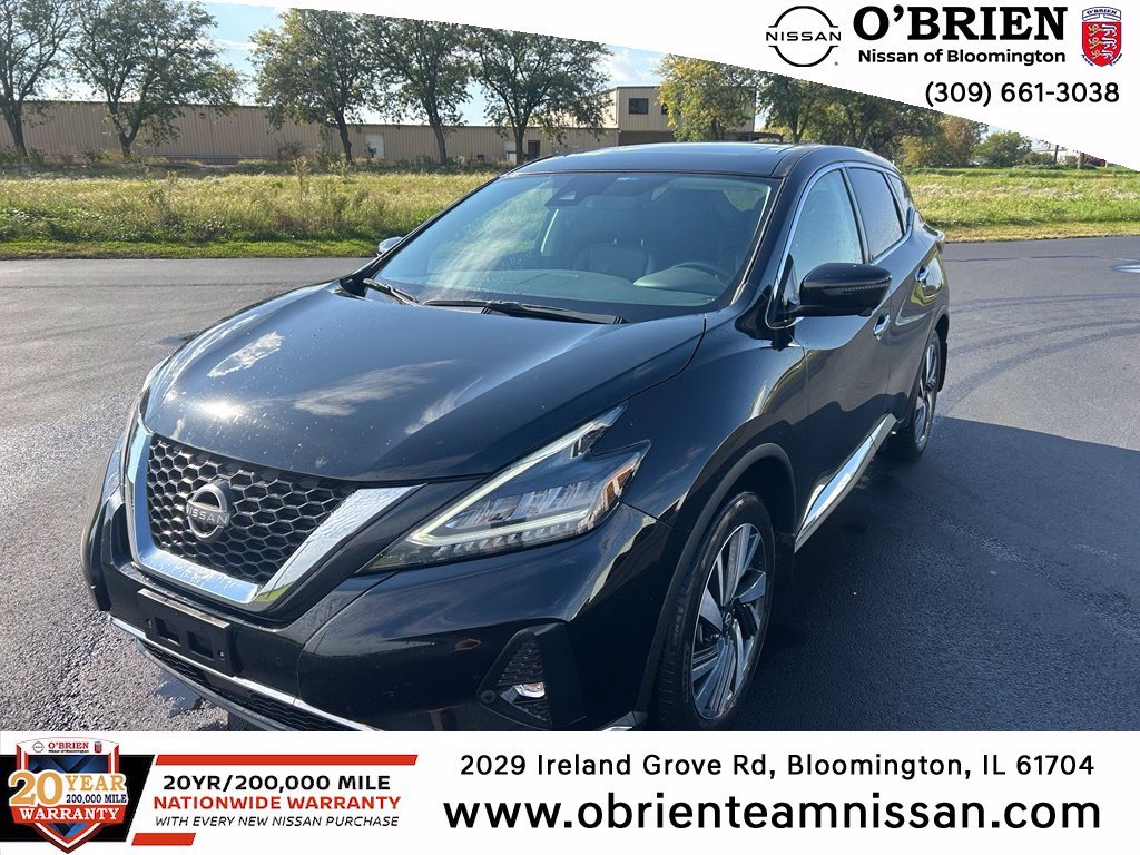 Used 2024 Super Black Nissan SL image 1