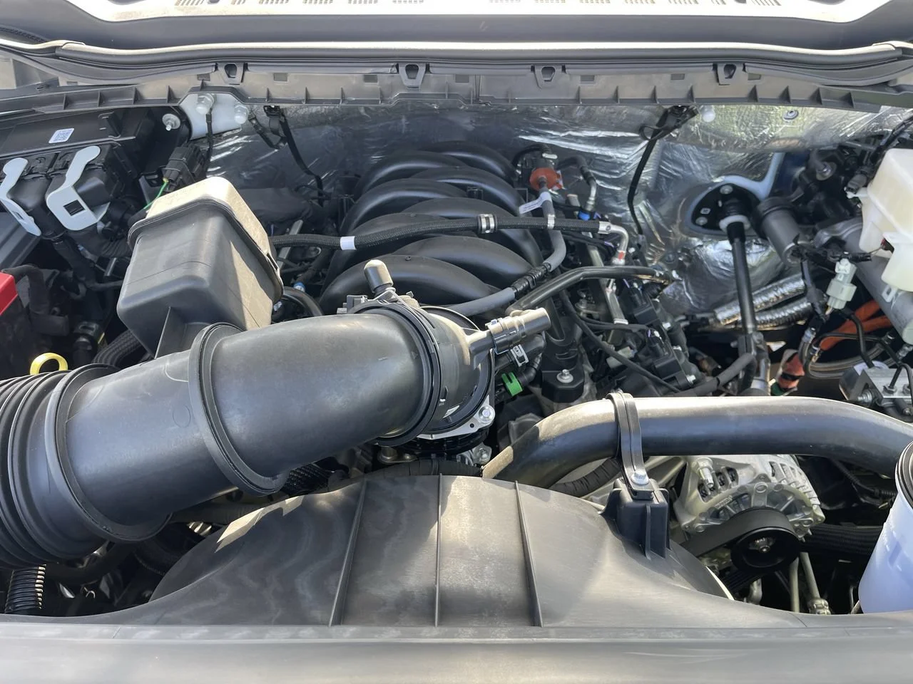 New 2026 Oxford White Ford XL image 25