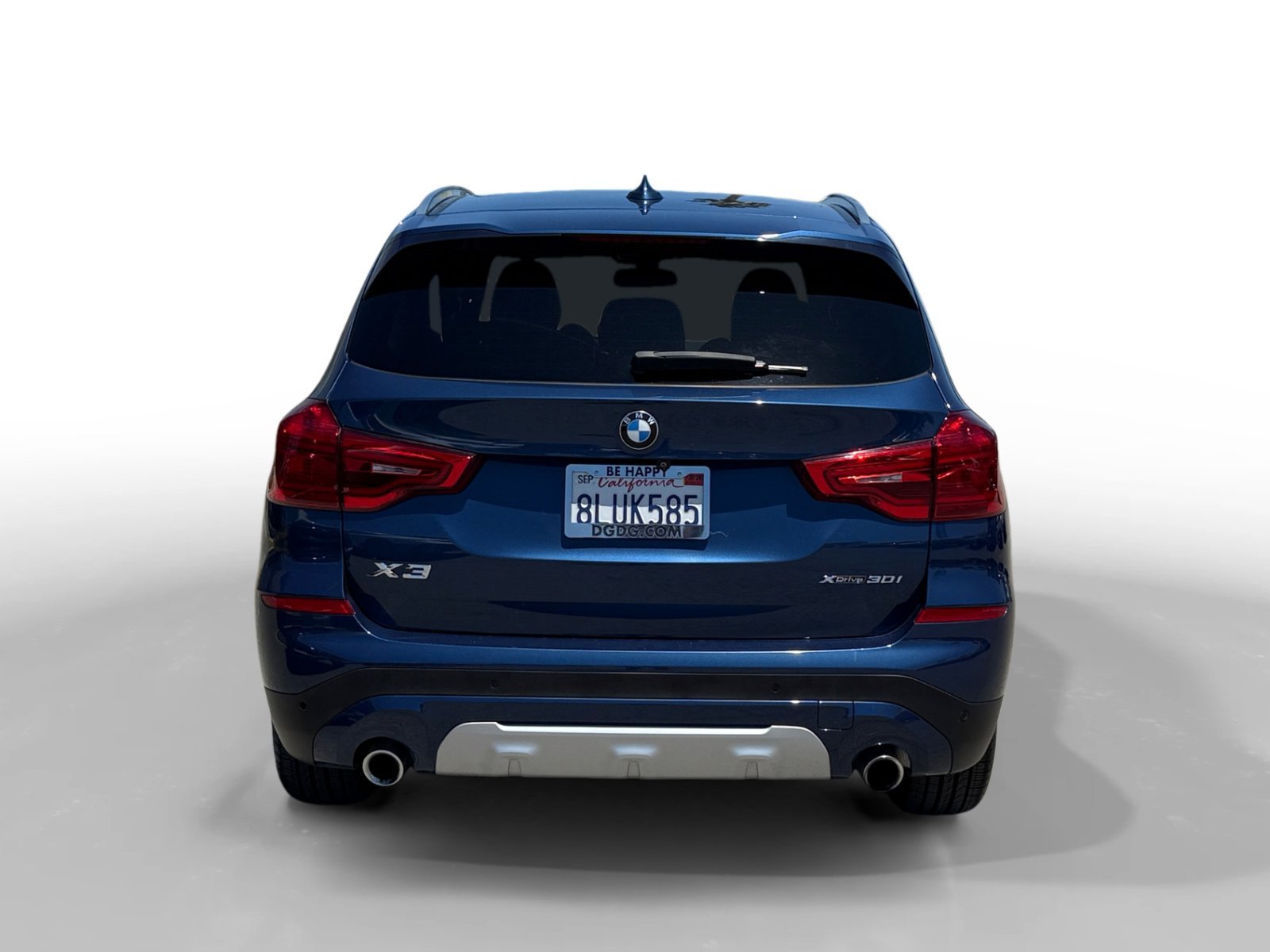 Used 2019 Phytonic Blue Metallic BMW xDrive30i image 4