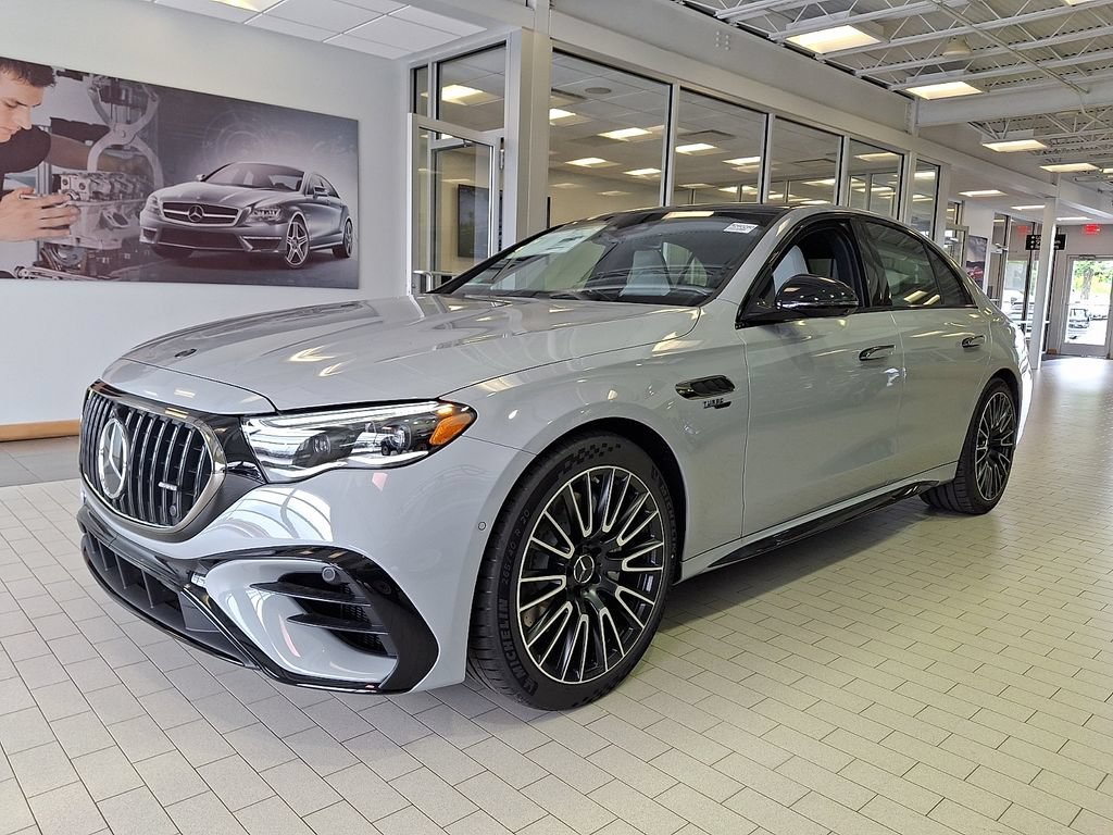 New 2026 MANUFAKTUR Alpine Grey Mercedes-Benz E 53 AMG® image 32