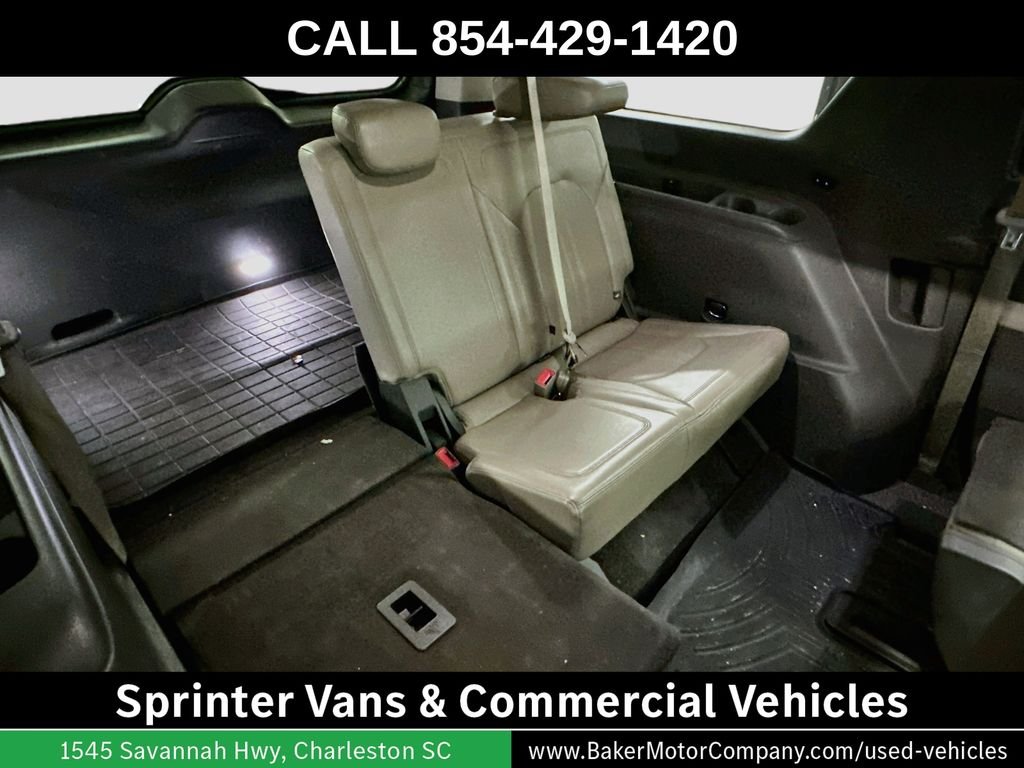Used 2018 Gray Ford Limited image 28