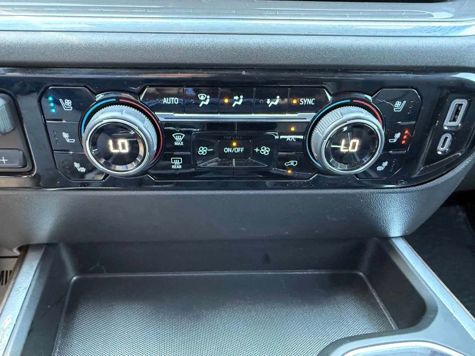 2023 Chevrolet Silverado 1500 High Country - Photo 33