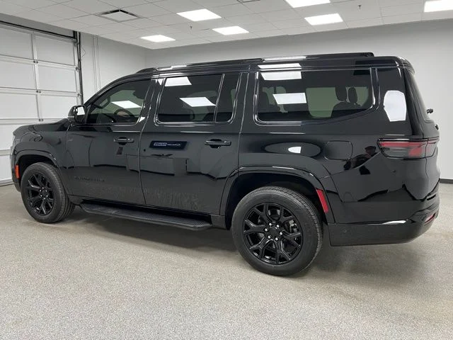 2023 Jeep Wagoneer Series II - Photo 7
