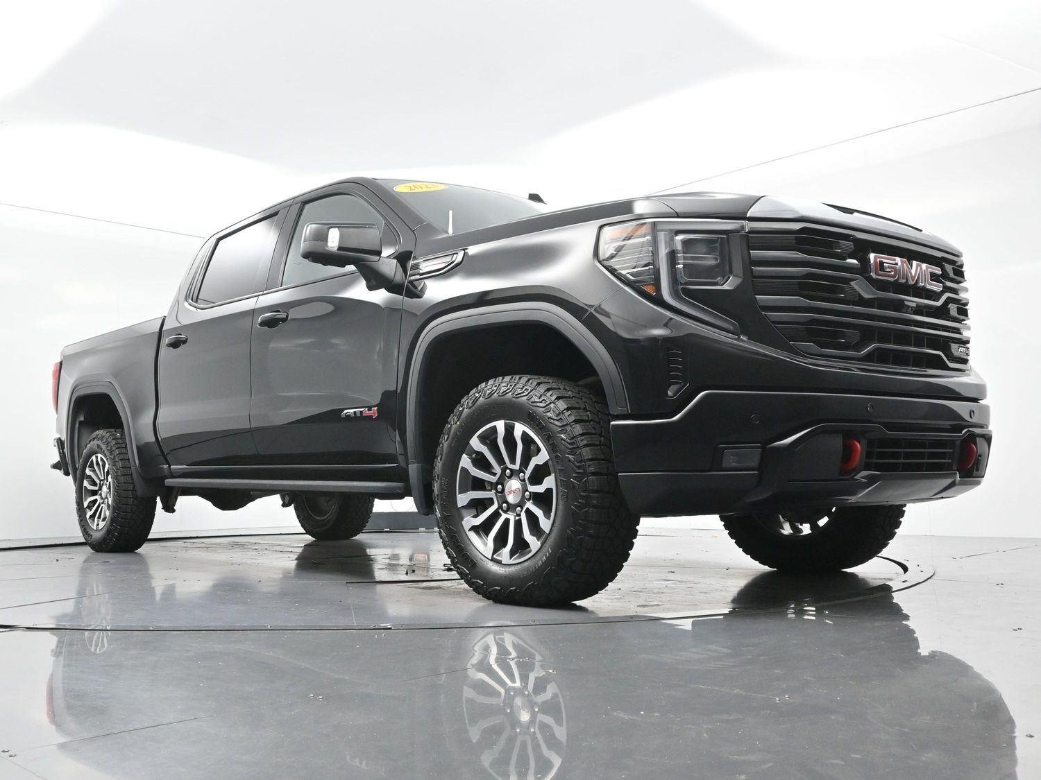 Used 2023 Onyx Black GMC AT4 image 48