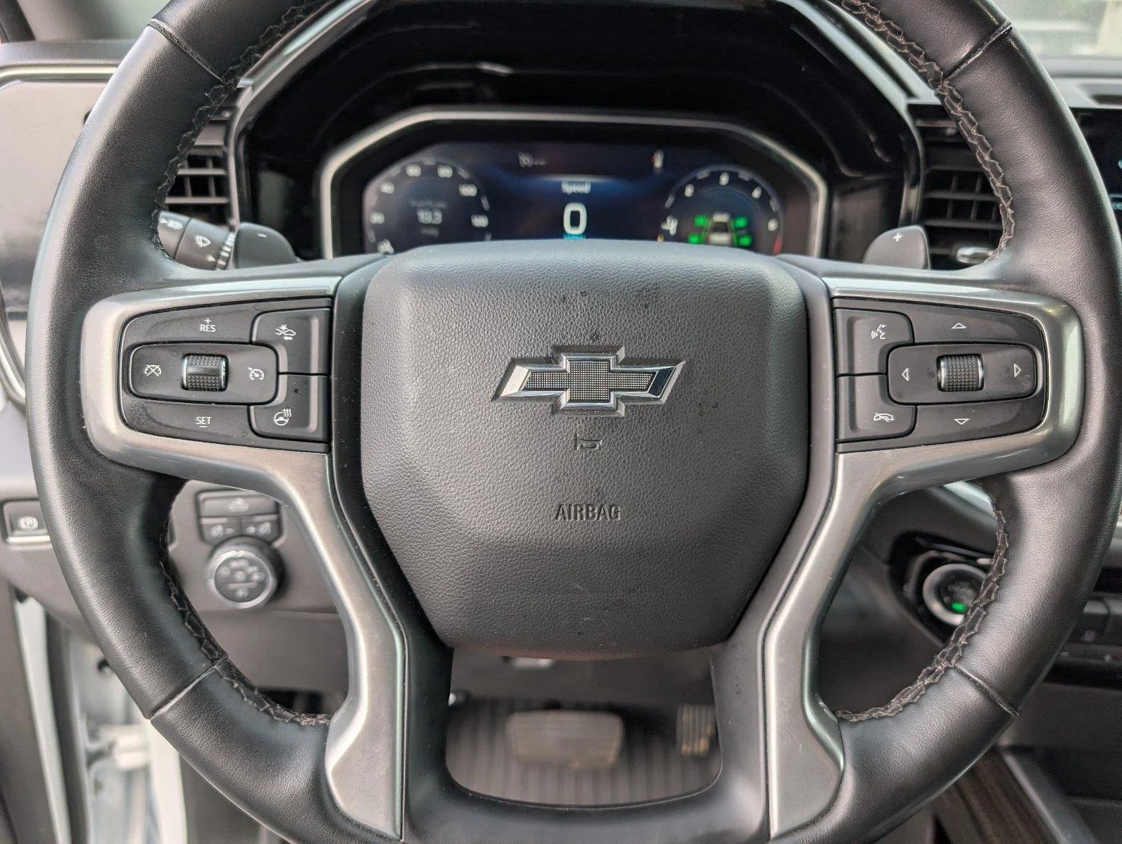 Used 2025 Summit White Chevrolet LT Trail Boss image 26