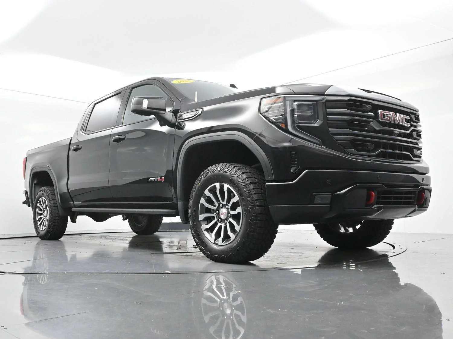 Used 2023 Onyx Black GMC AT4 image 48