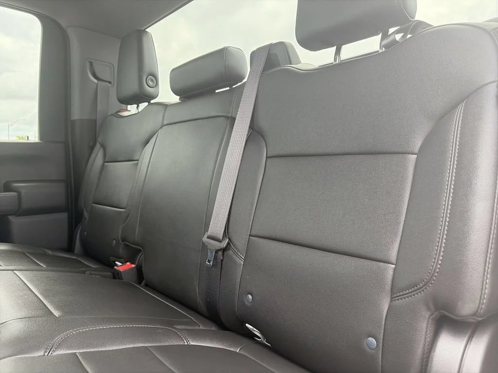 Used 2021 SUMMIT WHITE GMC 2WD Double Cab Long Bed image 13