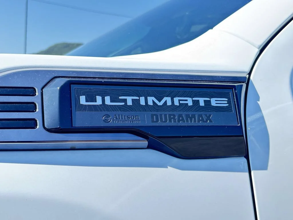 New 2026 Glacier White Tricoat GMC Denali Ultimate image 11
