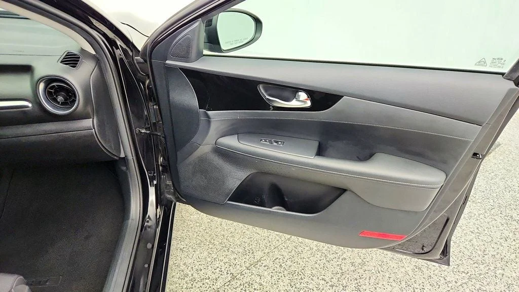 Used 2019 Aurora Black Kia S IVT image 26