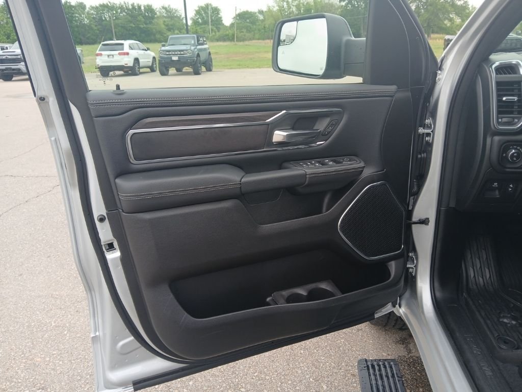 2026 RAM 1500 Laramie - Photo 33