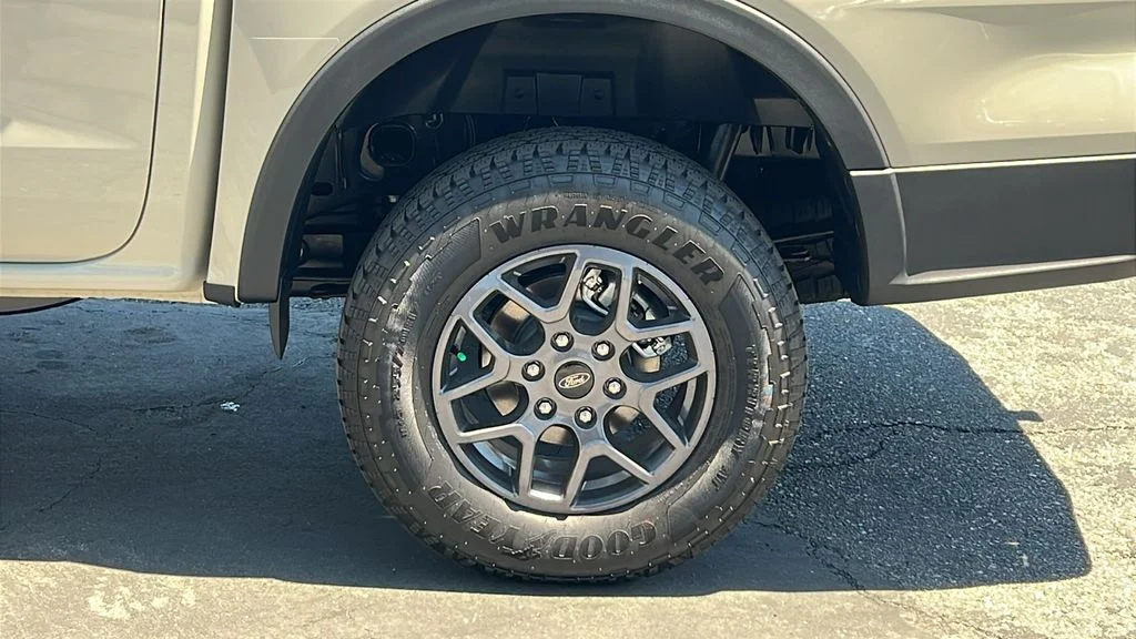 New 2026 Desert Sand Ford XLT image 7