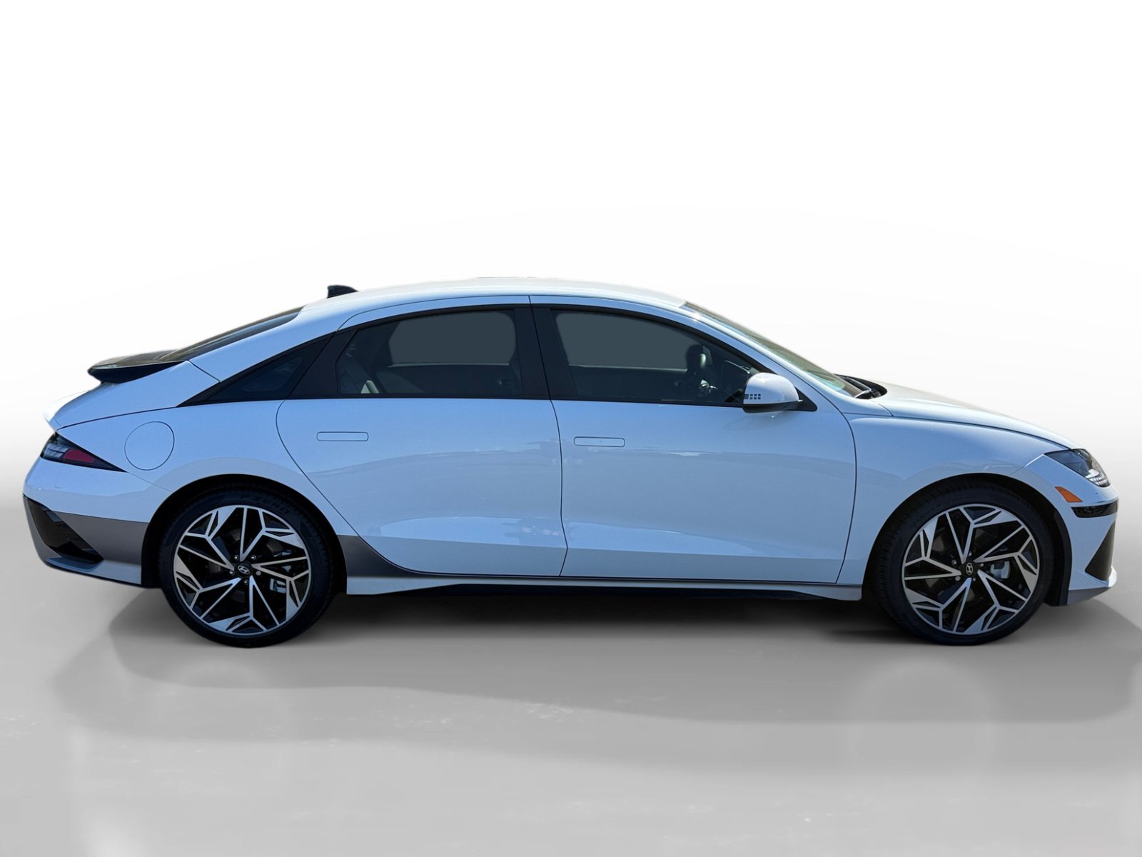 Certified Used 2024 White Hyundai SEL image 6