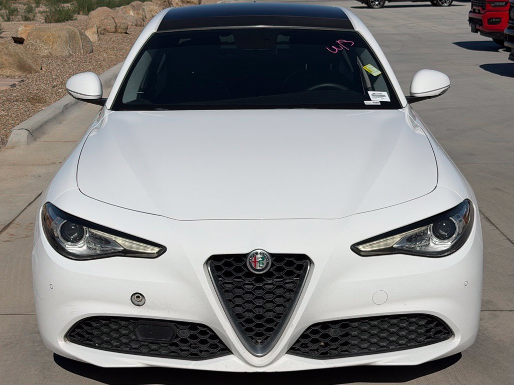 Used 2018 White Alfa Romeo Ti image 3