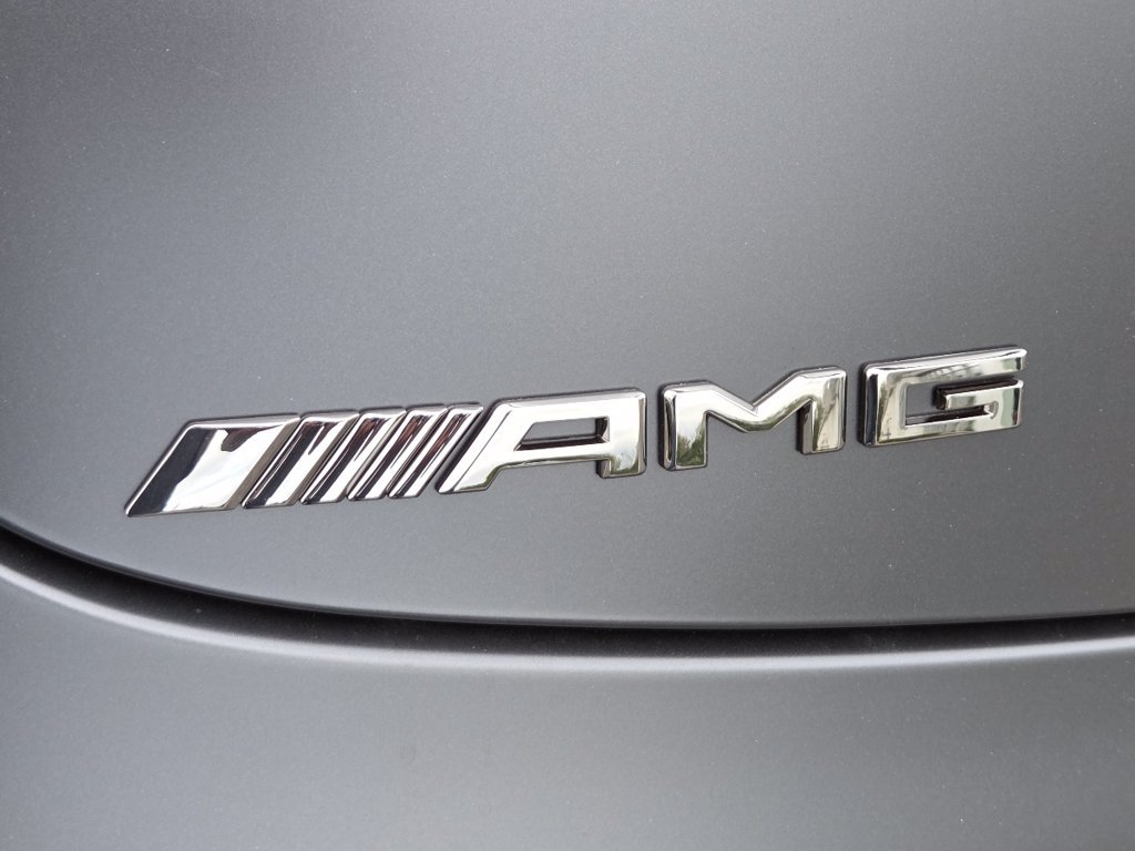 New 2026 MANUFAKTUR exclusive graphite grey magno Mercedes-Benz AMG® CLE 53 4MATIC+ Coupe image 9