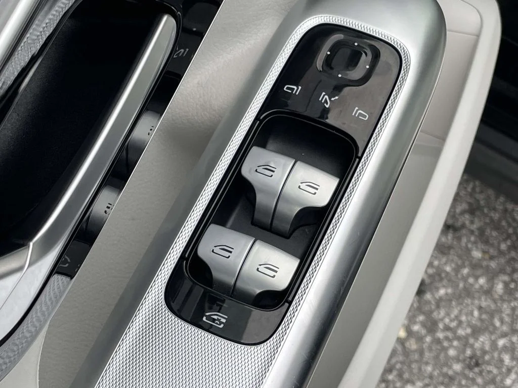2023 Mercedes-Benz EQE Base - Photo 6
