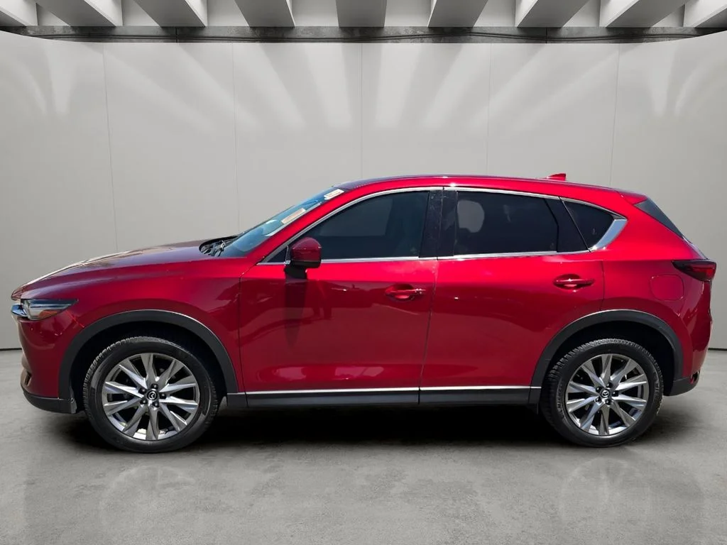 Used 2021 Soul Red Crystal Metallic Mazda Grand Touring image 3
